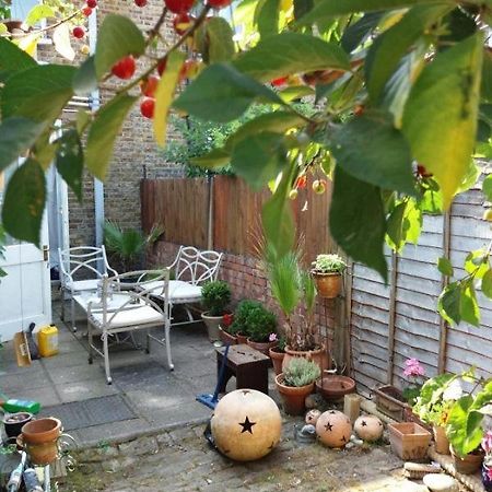 Cosy London Double Room Near Wimbledon Buitenkant foto